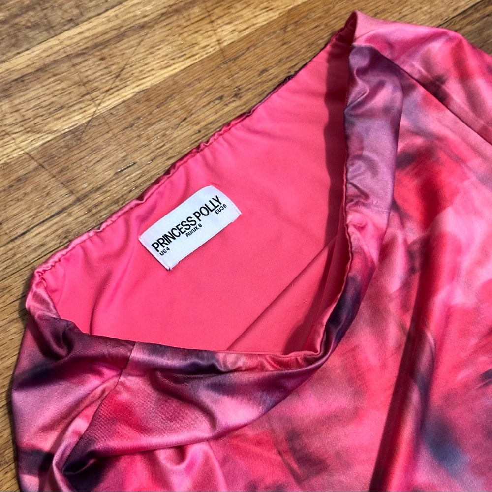 Princess Polly Vibrant Pink and Dark Purple Skirt size 4